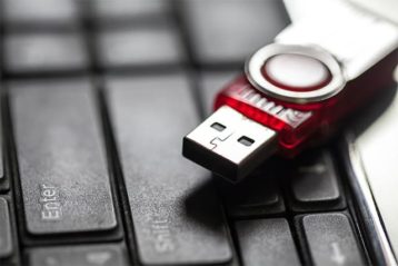 An image featuring an USB ready to format concept