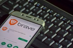 brave and vpn