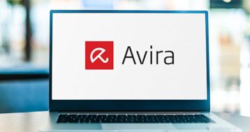an image with Avira antivirus opened on laptop