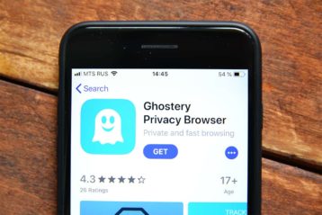 an image with Ghostery browser on google play store 