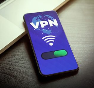 an image with VPN activated on smartphone 