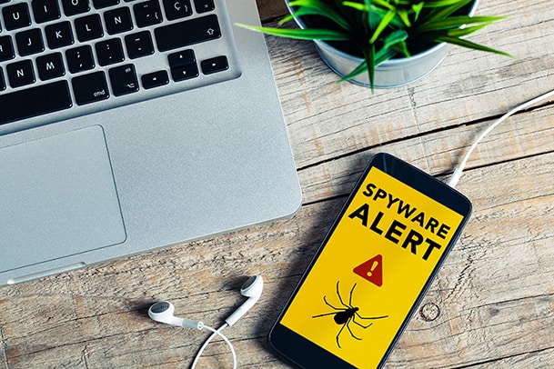 an image with spyware alert detected on smartphone 